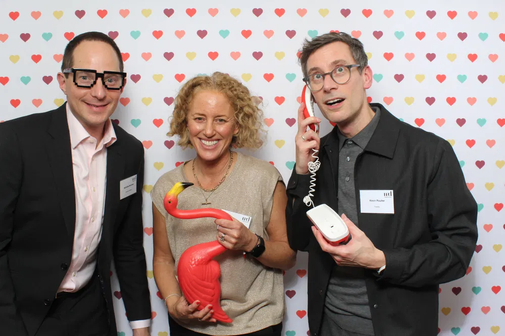 1764272780 m3cuxs a1598229a327c15f73dc22d384c8d8fc