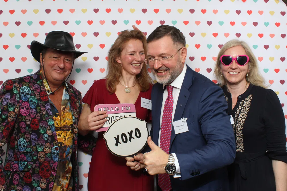 1764277594 2rgb0l 3577f61b4cbf206c93ecd1bb829c86bc