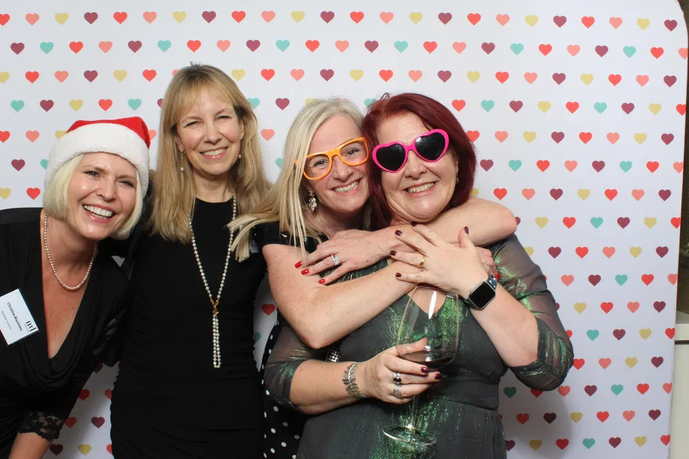 1764282368 h9qg7u 804be1bd0d4f23e1f87ee878e4136f3c (1)