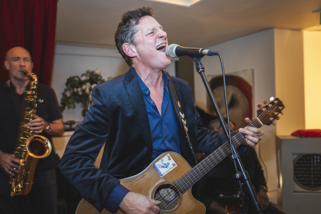 md communications party 157