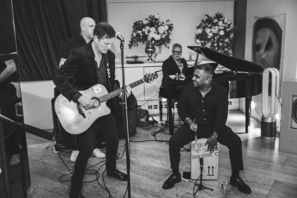 md communications party 187