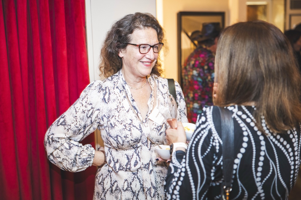 md communications party 196