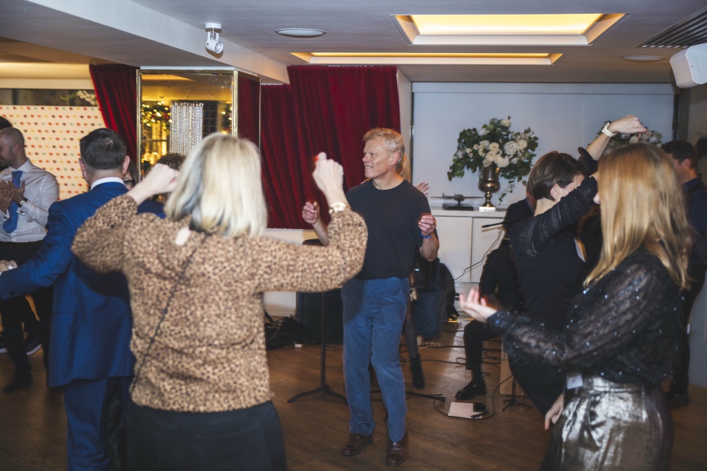 md communications party 239