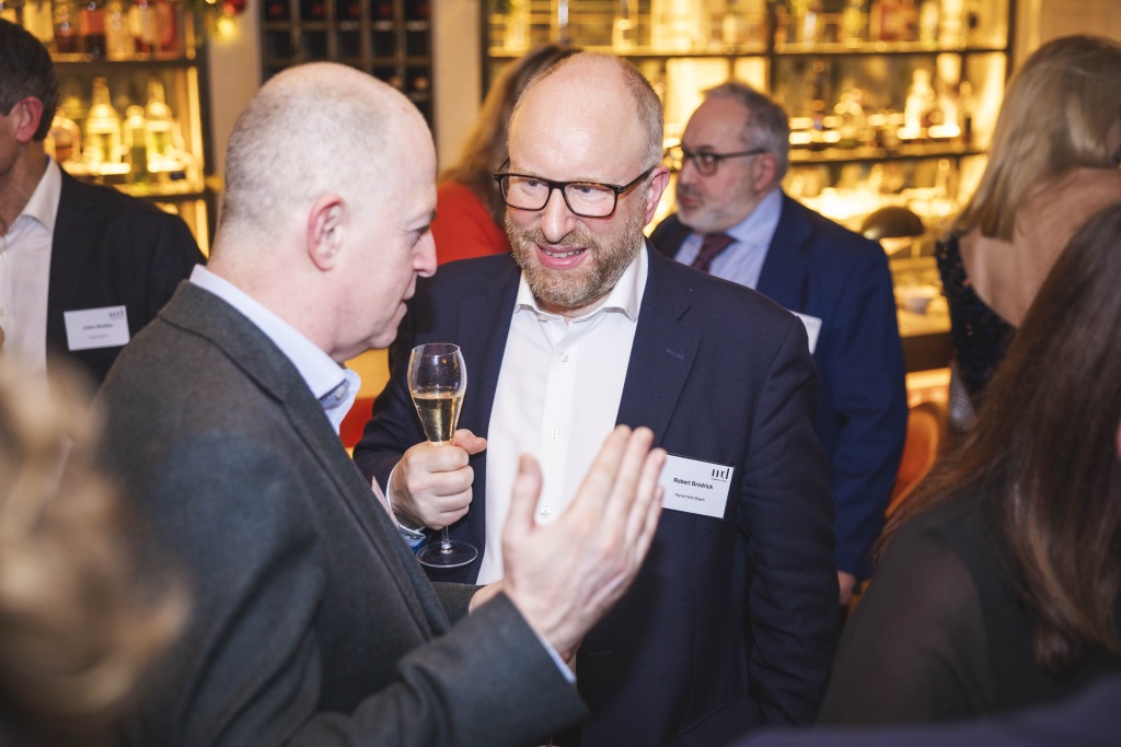 md communications party 88